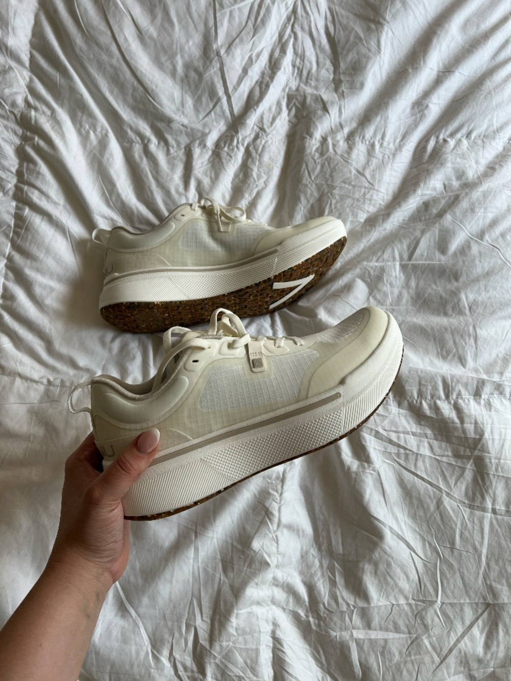 AHNU Sequence 1 Low Sneaker Women's 8